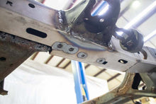Load image into Gallery viewer, RustBuster 07-14 FJ Cruiser Center Frame Section - Right Side | RB8432R