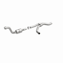 Load image into Gallery viewer, MagnaFlow Conv DF 2004 Durango 5.7L Passenger Side | 93252