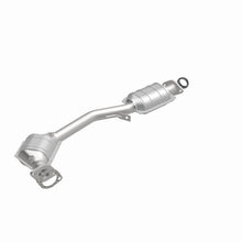Load image into Gallery viewer, MagnaFlow Conv DF 99-05 Subaru Forester/96-97 & 99-05 Impreza/01-03 Legacy/00-05 Outback Front/Rear