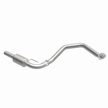 Load image into Gallery viewer, Magnaflow Catalytic Converter Direct Fit MagnaFlow 2009 Chevrolet Express 4500 V8 6.0L Left Underbody Catalytic Converter