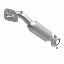 Load image into Gallery viewer, MagnaFlow Exhaust Products Catalytic Converter with Integrated Exhaust Manifold MagnaFlow Exhaust Products Catalytic Converter with Integrated Exhaust Manifold 22-212
