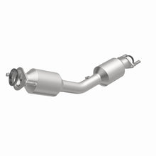 Load image into Gallery viewer, MagnaFlow DF Conv 2018 Nissan Versa 1.6L