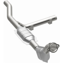 Load image into Gallery viewer, MagnaFlow Conv DF 97-98 Ford Expedition 4.6 | 93130