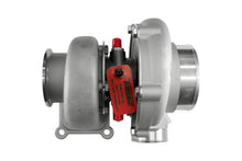 Load image into Gallery viewer, Turbosmart Water Cooled 6870 (Kompact) T4 0.96AR Externally Wastegated TS-2 Turbocharger Turbosmart