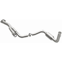 Load image into Gallery viewer, Magnaflow 2004 Jeep Liberty 3.7L Direct Fit Converter