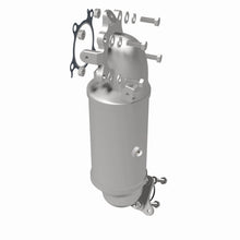 Load image into Gallery viewer, Magnaflow 23-25 Honda CR-V EPA Compliant Direct-Fit Converter