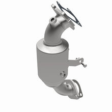 Load image into Gallery viewer, Magnaflow 14-16 Ram ProMaster 1500/2500/3500 V6 3.6L CARB Compliant DirectFit Catalytic Converter
