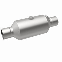 Load image into Gallery viewer, Magnaflow 2.25 w/dual O2 5in. Spun Universal Converter