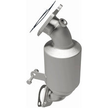 Load image into Gallery viewer, MagnaFlow Exhaust Products Catalytic Converter with Integrated Exhaust Manifold MagnaFlow Exhaust Products Catalytic Converter with Integrated Exhaust Manifold 22-191