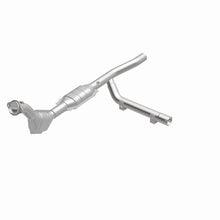 Load image into Gallery viewer, MagnaFlow Conv DF 97-98 Ford Expedition 4.6 | 93130