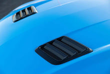 Load image into Gallery viewer, Roush 2018-2023 Mustang Hood Heat Extractors - Gloss Black | 422325
