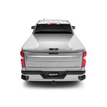 Load image into Gallery viewer, UnderCover 19-25 Chevrolet Silverado 1500 5.9ft Short Bed Elite LX Bed Cover (Painted)