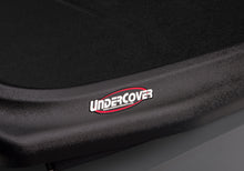 Load image into Gallery viewer, UnderCover 14-18 Chevy Silverado (19 Legacy) 5.8ft SE Bed Cover - Black Textured Bed Covers - Hinged Undercover