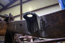 Load image into Gallery viewer, Rustbuster Front Cab Mount | RB7007