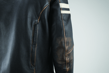 Load image into Gallery viewer, Kuryakyn KUR094382 Kuryakyn Leather By River Road Hoodlum Vintage Leather Jacket Black - Small