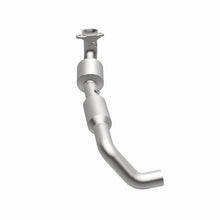 Load image into Gallery viewer, Magnaflow Catalytic Converter Direct Fit Magnaflow 04-05 Ford F-150 5.4L Direct Fit Converter