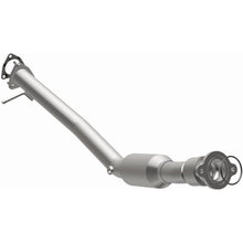 Load image into Gallery viewer, Magnaflow Catalytic Converter Direct Fit Magnaflow 05-06 Chevrolet Equinox 3.4L Direct Fit Converter