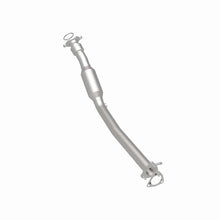 Load image into Gallery viewer, Magnaflow Catalytic Converter Direct Fit Magnaflow 05-06 Chevrolet Equinox 3.4L Direct Fit Converter