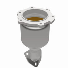 Load image into Gallery viewer, Magnaflow Catalytic Converter Direct Fit Magnaflow 05-06 Nissan Maxima 3.5L Direct Fit Converter