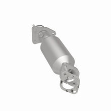 Load image into Gallery viewer, Magnaflow Catalytic Converter Direct Fit Magnaflow 05-06 Nissan Pathfinder 4.0L Direct Fit Converter