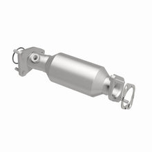 Load image into Gallery viewer, Magnaflow Catalytic Converter Direct Fit Magnaflow 05-06 Nissan Pathfinder 4.0L Direct Fit Converter