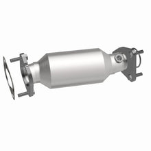Load image into Gallery viewer, Magnaflow Catalytic Converter Direct Fit Magnaflow 05-06 Nissan Pathfinder 4.0L Direct Fit Converter