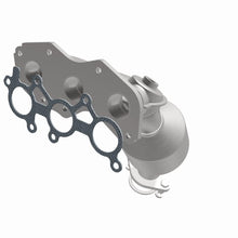 Load image into Gallery viewer, Magnaflow Catalytic Converter Direct Fit Magnaflow 05-07 Toyota Avalon 3.5L Direct Fit Converter
