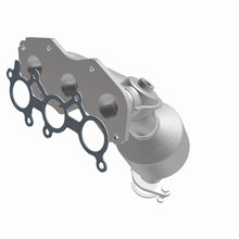 Load image into Gallery viewer, Magnaflow Catalytic Converter Direct Fit Magnaflow 05-07 Toyota Avalon 3.5L Direct Fit Converter