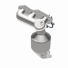 Load image into Gallery viewer, Magnaflow Catalytic Converter Direct Fit Magnaflow 05-07 Toyota Avalon 3.5L Direct Fit Converter