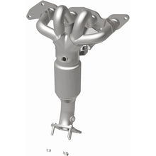 Load image into Gallery viewer, Magnaflow Catalytic Converter Direct Fit Magnaflow 05-08 Ford Escape 2.3L Direct Fit Converter