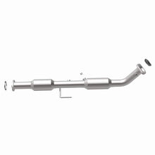 Load image into Gallery viewer, Magnaflow Catalytic Converter Direct Fit Magnaflow 05-12 Toyota Tacoma 2.7L Direct Fit Converter