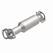 Load image into Gallery viewer, Magnaflow Catalytic Converter Direct Fit Magnaflow 06-08 Hyundai Sonata 2.4L Direct Fit Converter