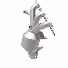 Load image into Gallery viewer, Magnaflow Catalytic Converter Direct Fit Magnaflow 06-09 Ford Fusion 3.0L Direct Fit Converter