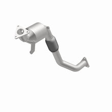Load image into Gallery viewer, Magnaflow Catalytic Converter Direct Fit Magnaflow 07-08 Audi Q7 3.6L Direct Fit Converter