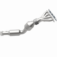 Load image into Gallery viewer, Magnaflow Catalytic Converter Direct Fit Magnaflow 07-08 Mini Cooper 1.6L Direct Fit Catalytic Converter
