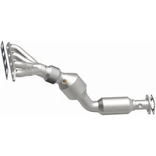 Load image into Gallery viewer, Magnaflow Catalytic Converter Direct Fit Magnaflow 07-08 Mini Cooper 1.6L Direct Fit Catalytic Converter