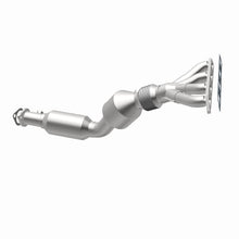 Load image into Gallery viewer, Magnaflow Catalytic Converter Direct Fit Magnaflow 07-08 Mini Cooper 1.6L Direct Fit Catalytic Converter