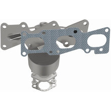 Load image into Gallery viewer, Magnaflow Catalytic Converter Direct Fit Magnaflow 07-09 Hyundai Santa Fe 3.3L Direct Fit Converter
