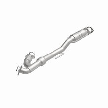 Load image into Gallery viewer, Magnaflow Catalytic Converter Direct Fit Magnaflow 07-09 Nissan Altima 3.5L Direct Fit Converter