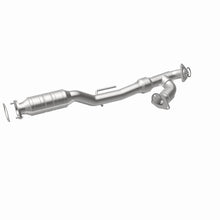 Load image into Gallery viewer, Magnaflow Catalytic Converter Direct Fit Magnaflow 07-09 Nissan Altima 3.5L Direct Fit Converter
