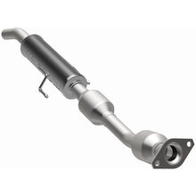 Load image into Gallery viewer, Magnaflow Catalytic Converter Direct Fit Magnaflow 07-11 Toyota Yaris 1.5L Direct Fit Converter