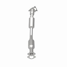 Load image into Gallery viewer, Magnaflow Catalytic Converter Direct Fit Magnaflow 08-11 Chevrolet HHR 2.2L Direct Fit Converter
