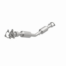 Load image into Gallery viewer, Magnaflow Catalytic Converter Direct Fit Magnaflow 08-11 Chevrolet HHR 2.2L Direct Fit Converter