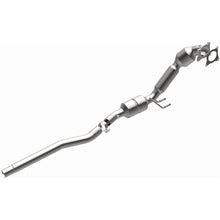 Load image into Gallery viewer, Magnaflow Catalytic Converter Direct Fit Magnaflow 09-13 Volkswagen Tiguan 2.0L Direct Fit Converter
