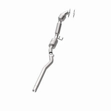 Load image into Gallery viewer, Magnaflow Catalytic Converter Direct Fit Magnaflow 09-13 Volkswagen Tiguan 2.0L Direct Fit Converter