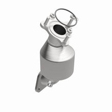 Load image into Gallery viewer, Magnaflow Catalytic Converter Direct Fit Magnaflow 10-11 Buick LaCrosse 3.6L Direct Fit Converter