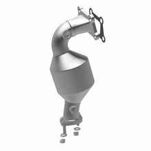 Load image into Gallery viewer, Magnaflow Catalytic Converter Direct Fit MagnaFlow 10-12 Chevrolet Equinox 3.0L DF Converter