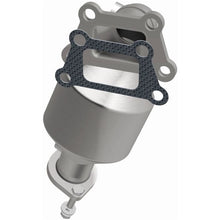 Load image into Gallery viewer, Magnaflow Catalytic Converter Direct Fit MagnaFlow 10-12 Chevrolet Equinox 3.0L DF Converter