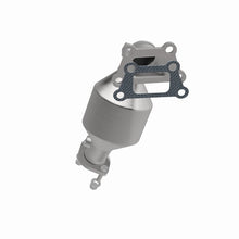 Load image into Gallery viewer, Magnaflow Catalytic Converter Direct Fit MagnaFlow 10-12 Chevrolet Equinox 3.0L DF Converter