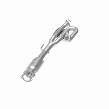 Load image into Gallery viewer, Magnaflow Catalytic Converter Direct Fit Magnaflow 11-13 Nissan Maxima 3.5L Direct Fit Converter